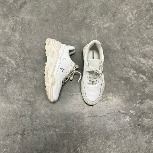 Windsor Smitn White Leather Sneakers