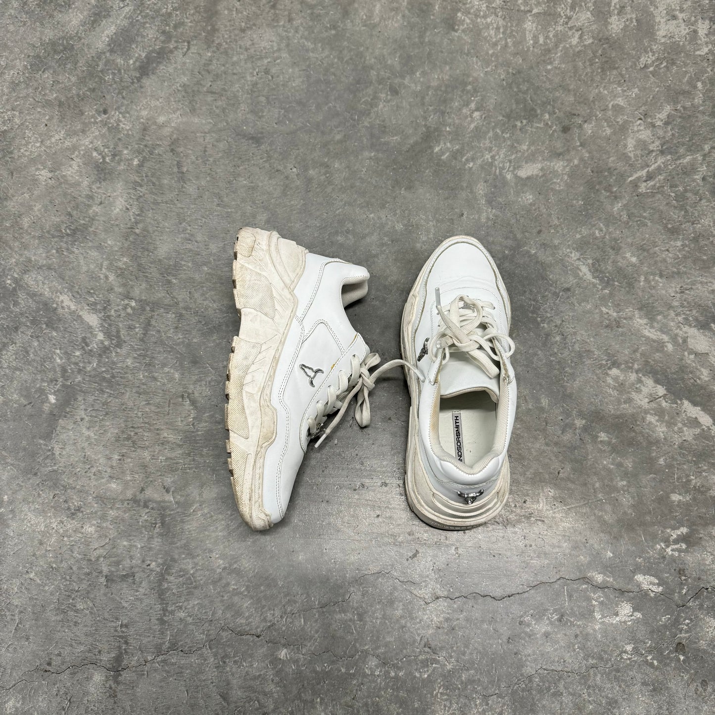 Windsor Smitn White Leather Sneakers