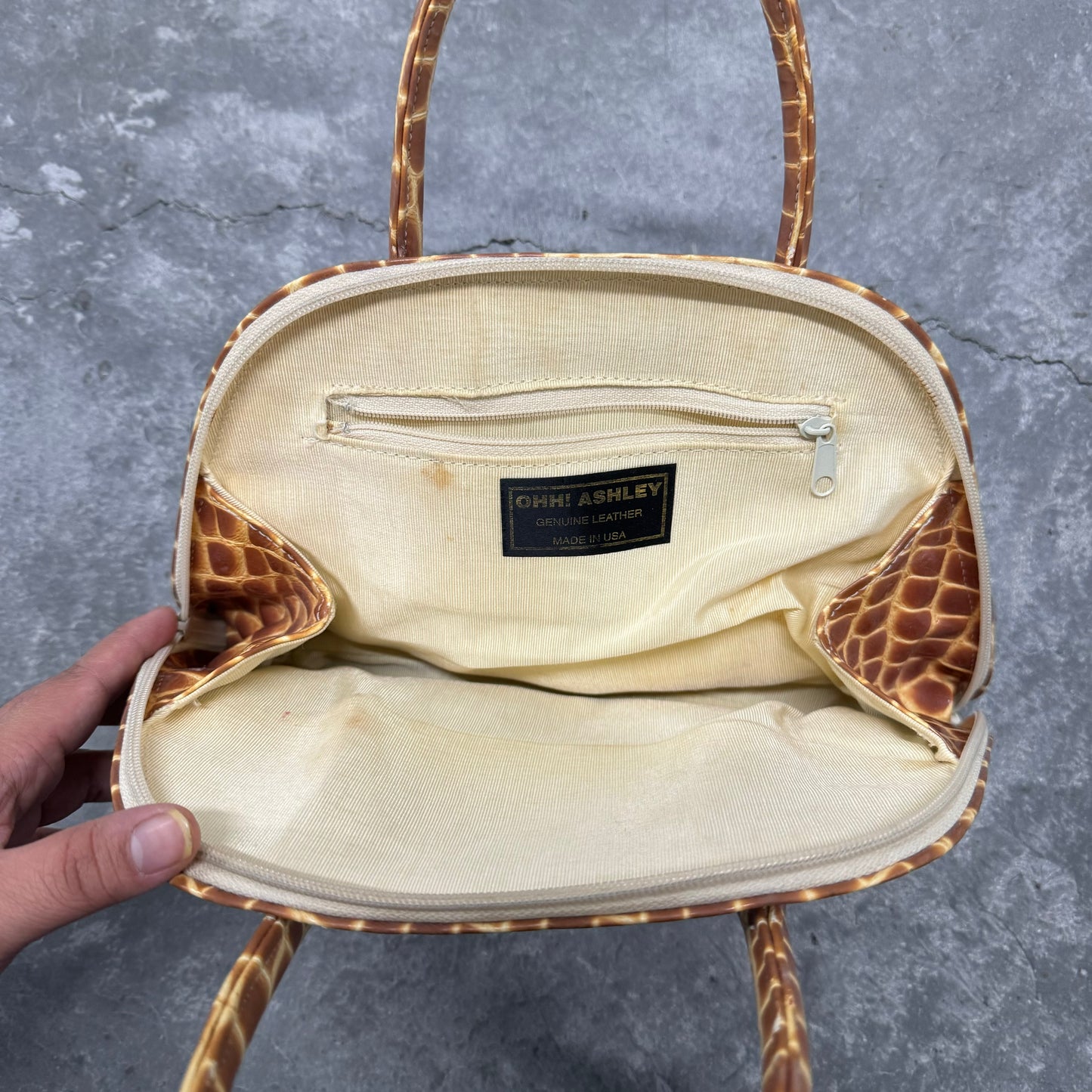 Vintage Moc Croc Leather Hand Bag