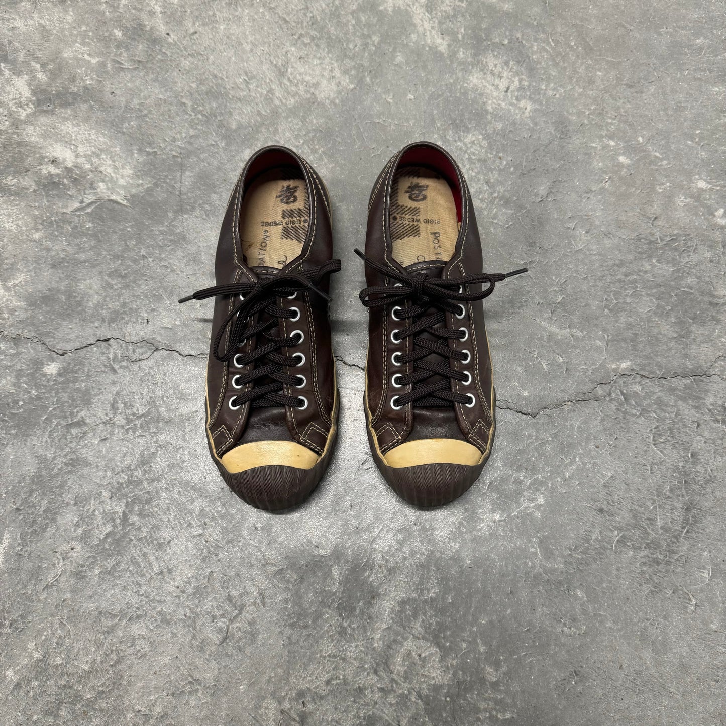 Vintage Brown Sneakers