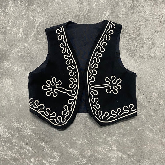 Vintage Black Outline Western Vest 3T