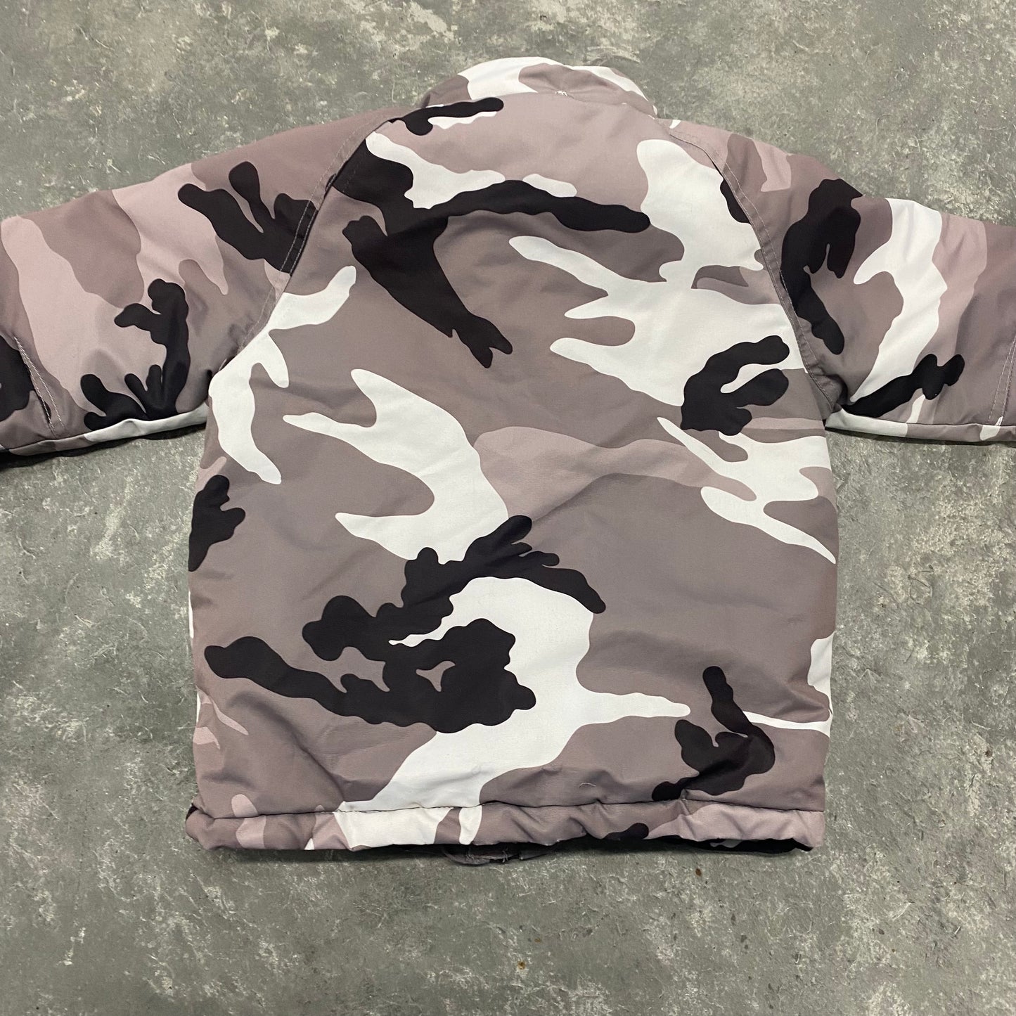 Vintage Camo Snow Jacket 3T