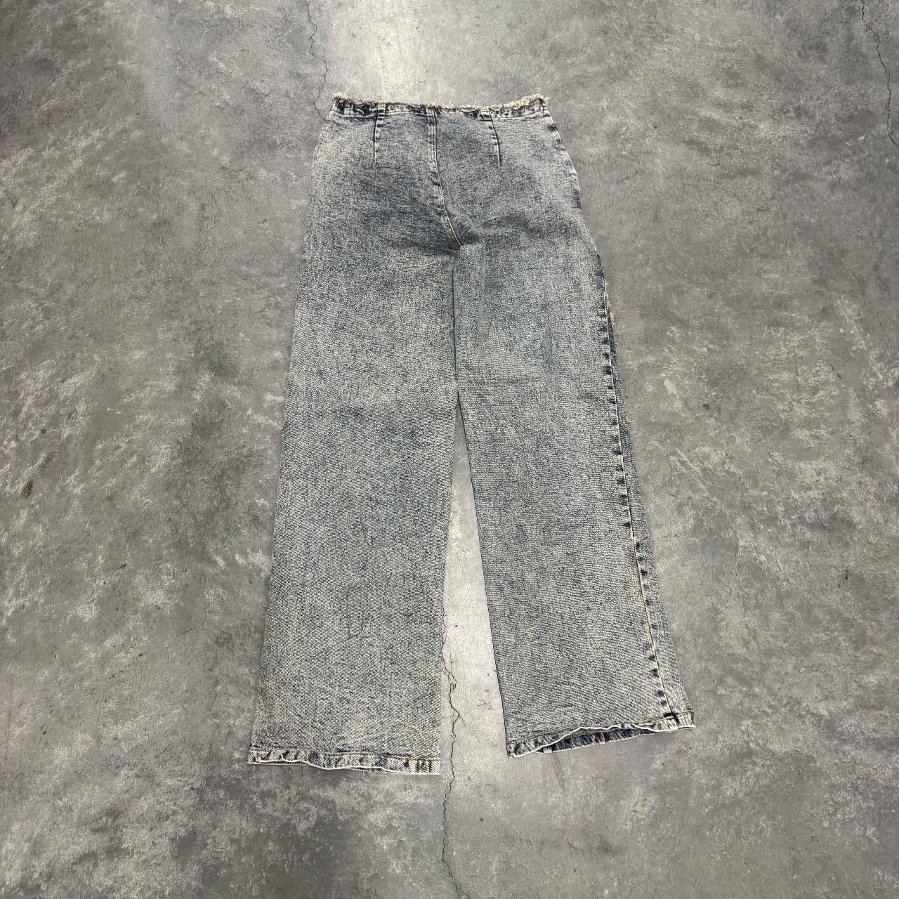 Cut Off Waistband Wide Leg Jean